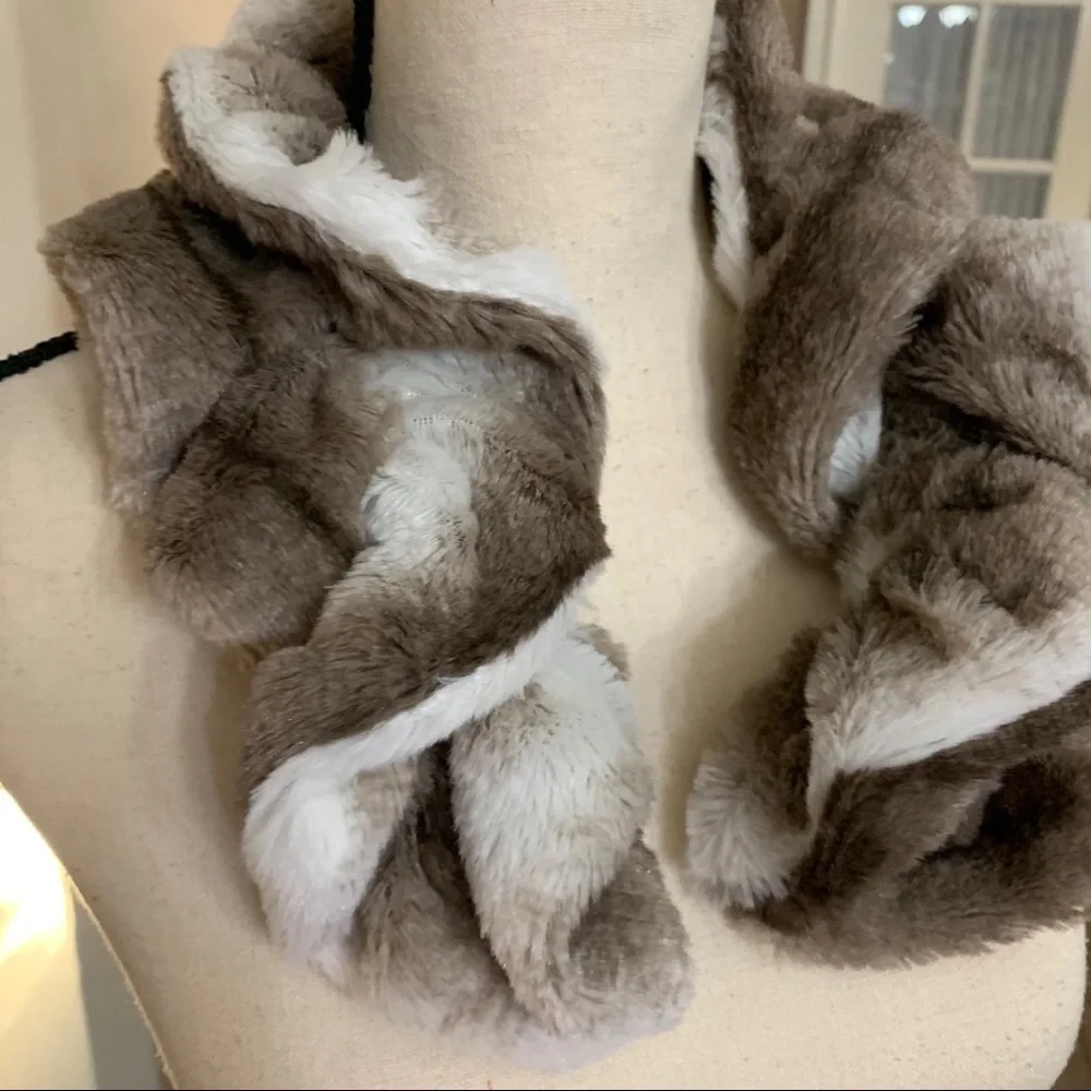 Brown and white faux fur scarf
